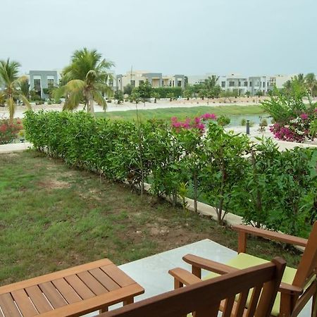 Stylish Townhouse Retreat In The Heart Of Salalah By Bespoke Holiday Homes Taqah Esterno foto