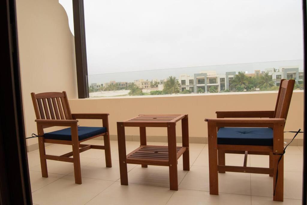 Stylish Townhouse Retreat In The Heart Of Salalah By Bespoke Holiday Homes Taqah Esterno foto