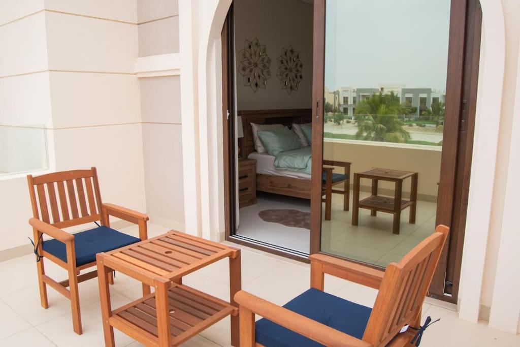 Stylish Townhouse Retreat In The Heart Of Salalah By Bespoke Holiday Homes Taqah Esterno foto